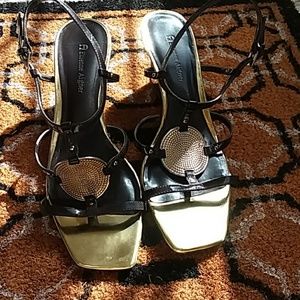 ETIENNE AIGNER SANDELS